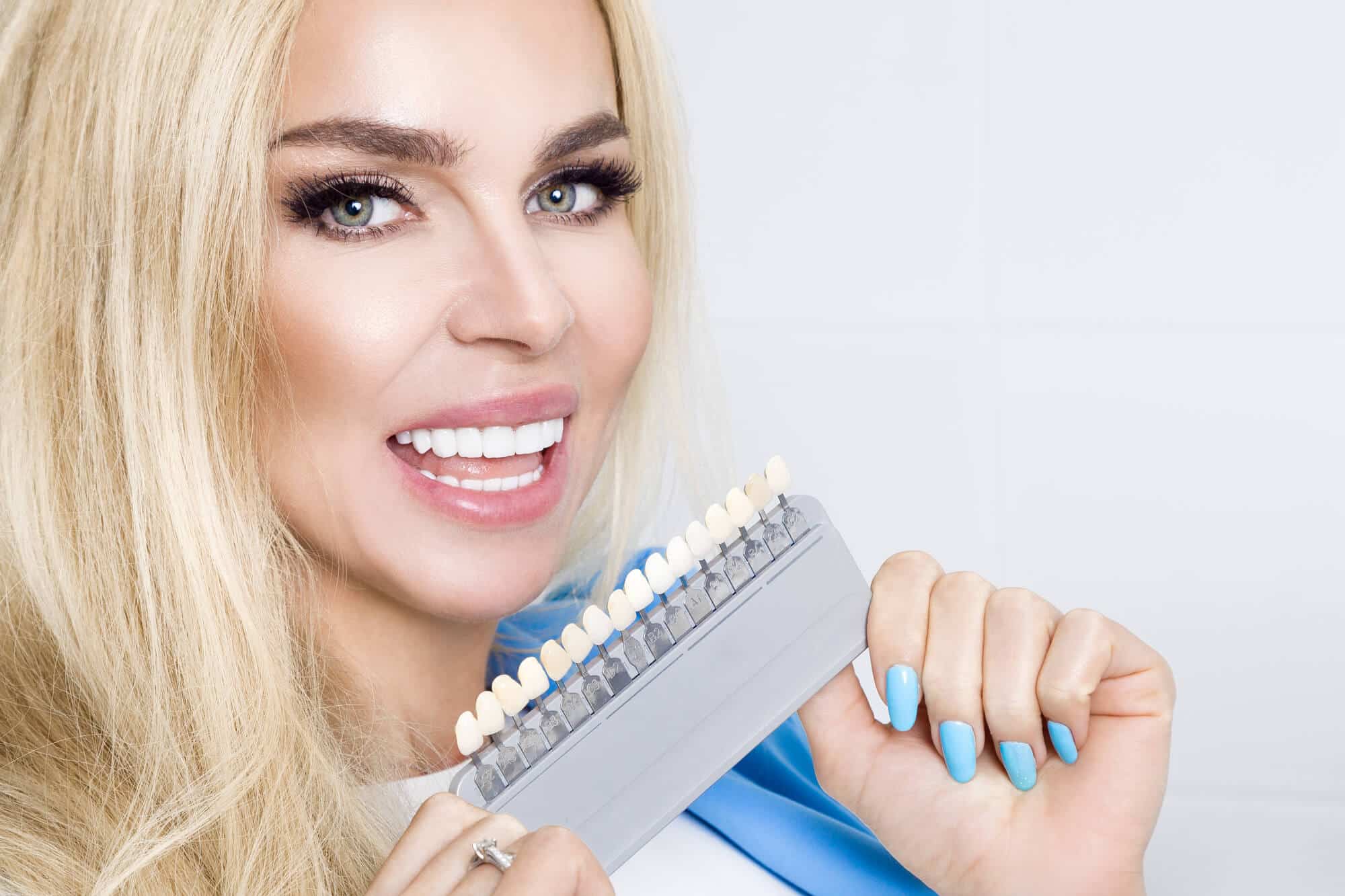 Where can I get Veneers Oak Park?